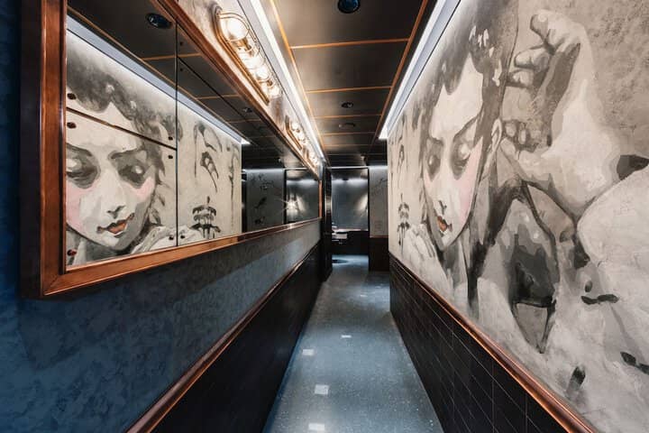 Ballroom/Hall 128 of 143