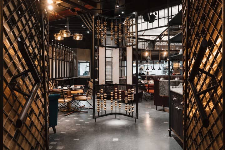 Dining 89 of 143